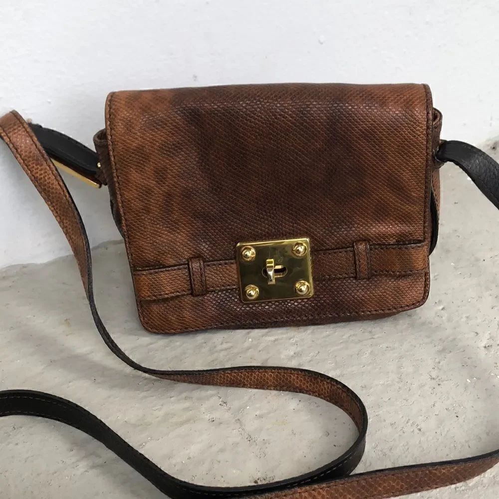 Zagluani Crossbody